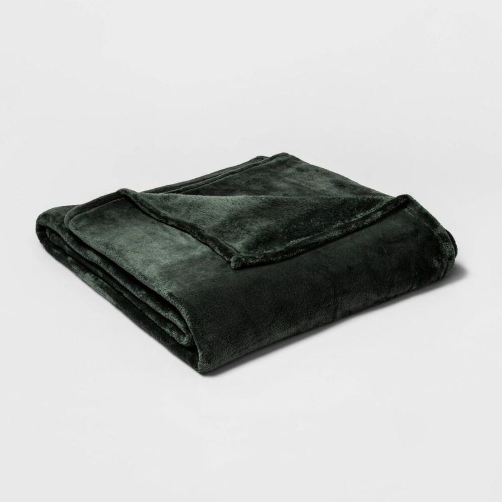 King Microplush Bed Blanket Pine - Cozy Polyester Machine Washable